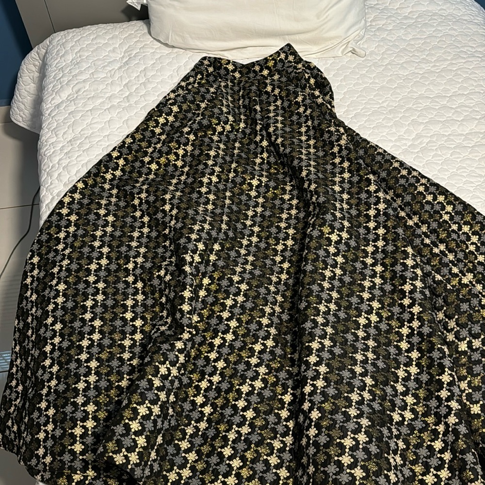 Black, gray and gold a line skirt,
